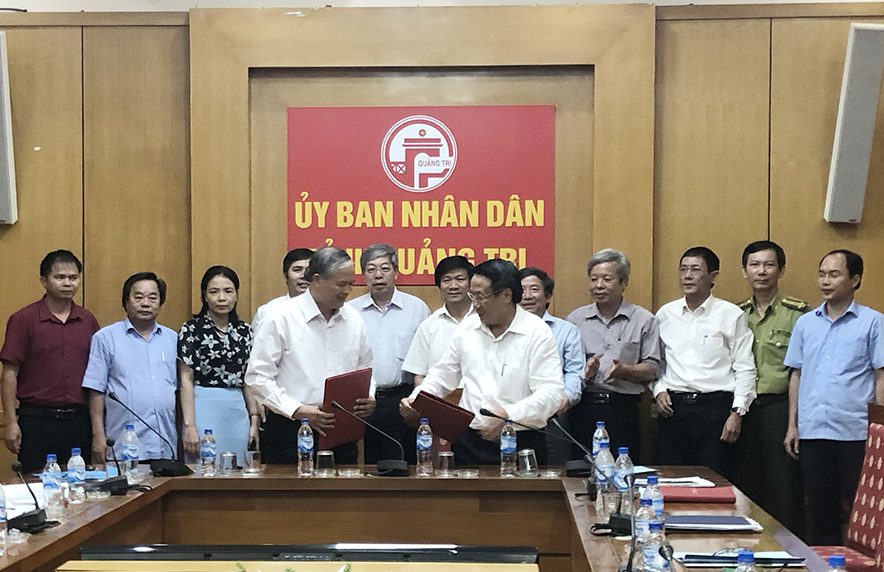 Đoàn công tác Trường Đại học Lâm nghiệp làm việc với UBND tỉnh Quảng Trị